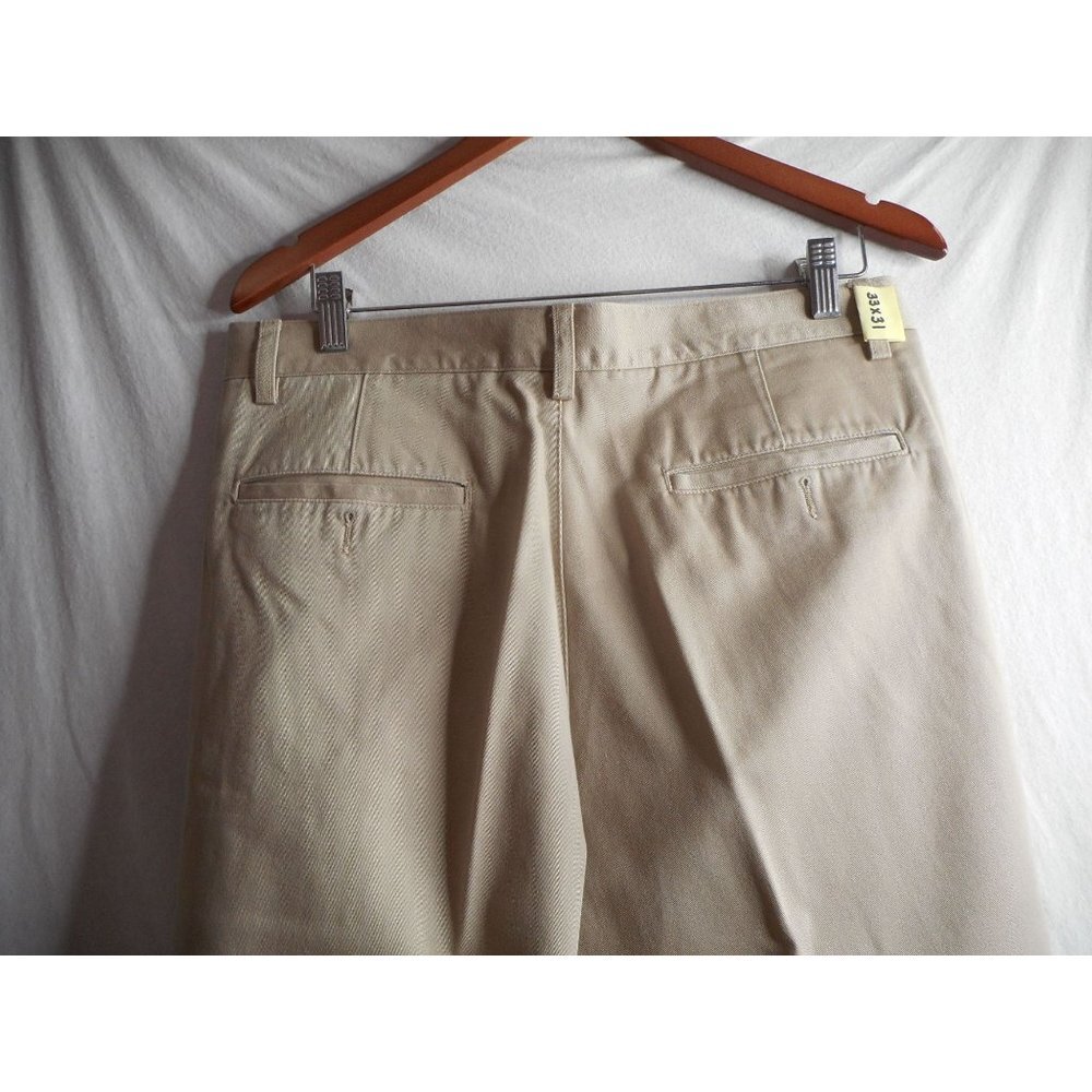 Vintage Eddie Bauer Sz 33W darker beige Pleated front 100% cotton chino pants - Picture 6 of 6